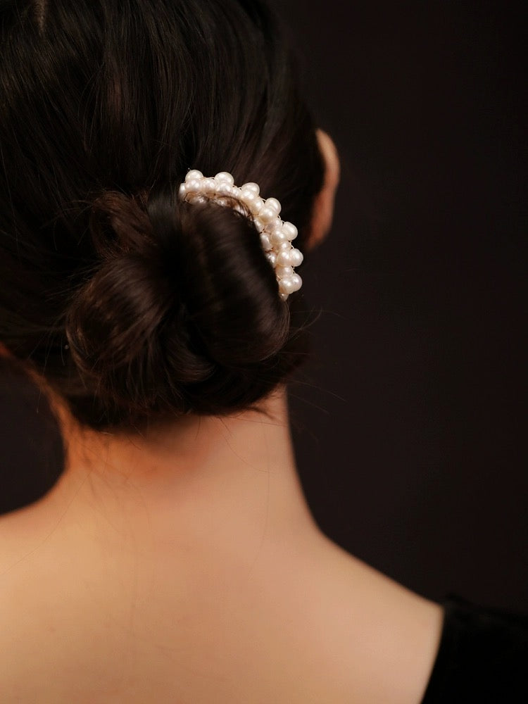 Classic Pearl Hairpin