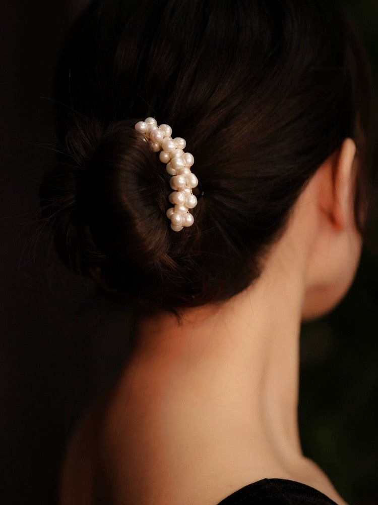 Classic Pearl Hairpin