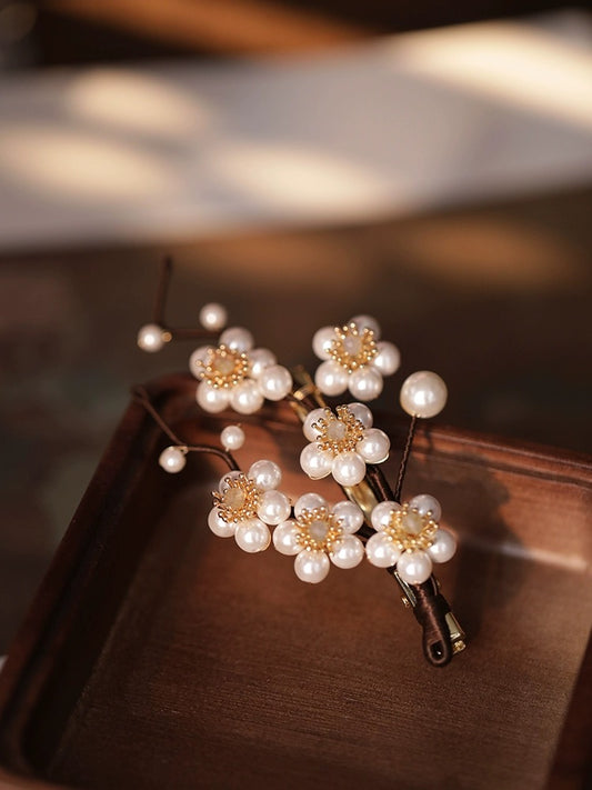 Hairclip With Pearls Flowers