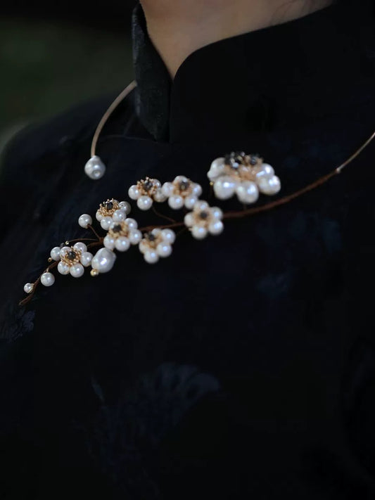 Necklace With Mother Of Pearl